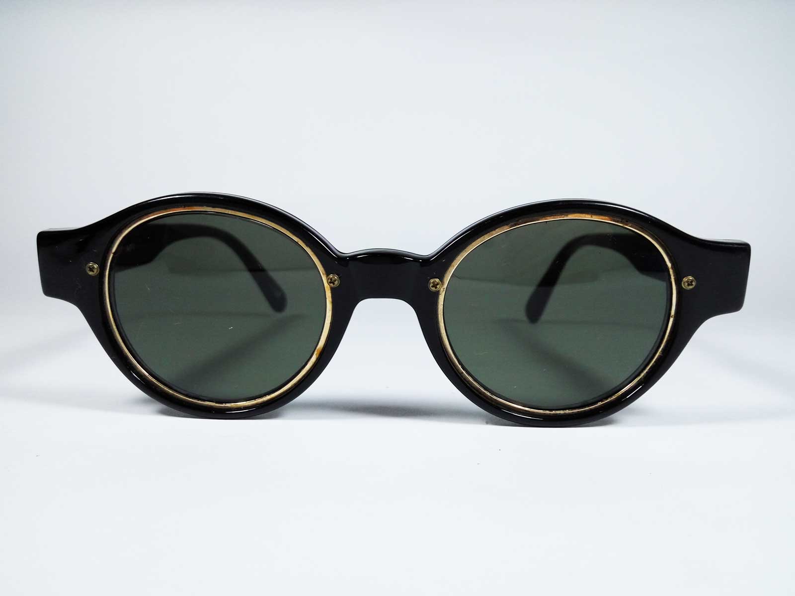  Kacamata Hitam Sunglasses Vintage Jadul Antik Original 
